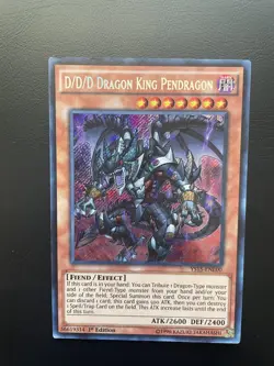 Yugioh D/D/D Dragon King Pendragon YS15-ENL00 Secret Rare 1st Edition LP/MP - Image 1