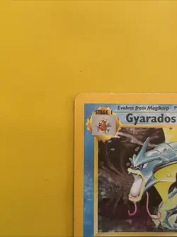 Pokemon Gyarados Holo Base Set 6/102 - Image 2