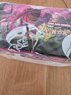 Pokemon TCG Fusion Strike Booster Box Damaged Sealed 36 Packs New acrylic case - Image 5
