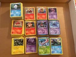 Pokemon Card Lot - 590+ Black & White 2011-2013 Non Holo NM-LP-MP Common, Rare - Image 1