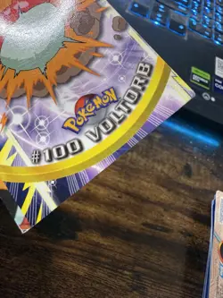 Pokemon Voltorb #100 Topps TV Animation Series 1 Blue Logo MP-HP - Image 3