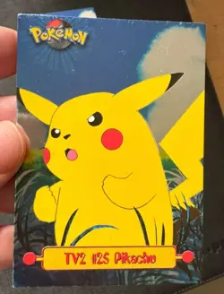 Topps Pokemon Series 1 TV2 #25 Pikachu Rainbow Holo & Non Holo Foil BLUE LOGO - Image 5
