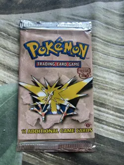 Pokemon Fossil 1st Edition Booster Pack Zapdos 1999 WOTC 21g - Image 1