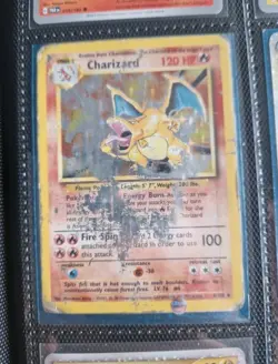 Pokemon TCG Charizard Base Set Holo Unlimited Rare Card 4/102 HP - Image 2