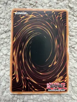 Yu-Gi-Oh! Cyber Twin Dragon CRV-EN035 1st Edition Ultimate Rare - Image 2