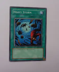 Heavy Storm SD3-EN021 (Common, 1st Edition, Lightly Played / LP) Yugioh - Image 1