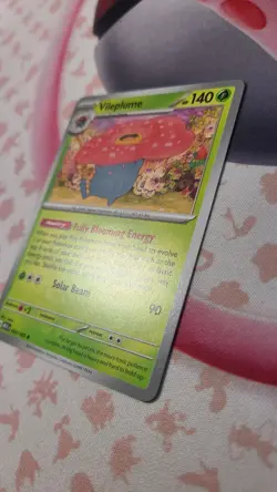 Vileplume 045/165 Pokemon Scarlet Violet 151 Rare Deck Exclusive Non-Holo Card - Image 2