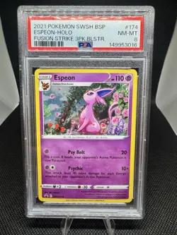 2021 POKEMON SWSH BSP ESPEON-HOLO FUSION STRIKE 3PK.BLSTR. PSA 8 - Image 1