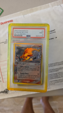 2005 POKEMON EX DELTA SPECIES #5 FLAREON-REV.FOIL DELTA SPECIES - Image 3