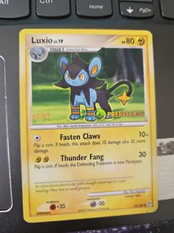 Luxio LV. 19 Prerelease Staff 52/130 DPBP#465 Promo Pokemon 2007 Stamped - Image 1