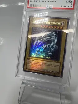 2002 Blue Eyes White Dragon PSA 9 SDK-001 - Full Holo Bleed - Vintage - Image 3