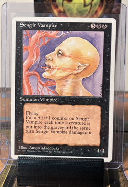 Vintage - 1995 - Sengir Vampire MTG Core Set 4th Edition Regular LP-NM - Image 1