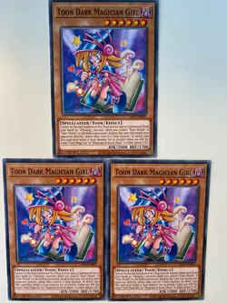 Yugioh Toon Dark Magician Girl LDS1-EN057 Common NM x3 Play Set - Image 1