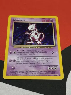 Pokemon TCG Base Set Unlimited 10/102 Mewtwo Holo Rare - Image 3