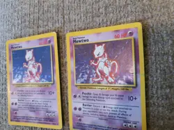 2x Mewtwo 010/102 Base Set Heavy Play Holo Rare HP Pokemon 1999 - Image 2