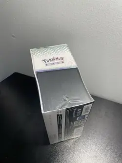 Pokemon TCG Scarlet & Violet—Prismatic Evolutions ETB Eevee English - Sealed - Image 2