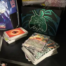 Pokemon TCG 200-Card Lot (Random) - Image 2
