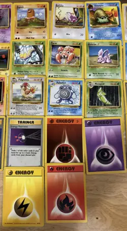 Pokemon lot Original Base Set 36 different cards Y0197 - Image 3