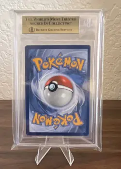 Pokemon Charizard VMAX Shining Fates Shiny Vault Beckett 9.5 Full Art - Image 2