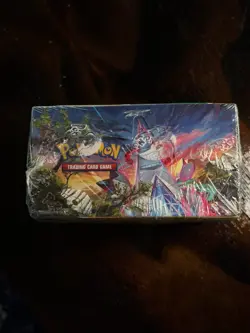 Pokemon TCG Sword & Shield Evolving Skies Booster Box Sealed! - Image 2