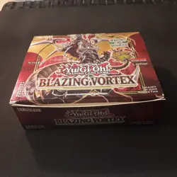 Yu-Gi-Oh! Blazing Vortex Display, 1. Auflage, Deutsch, geoffnete leere Sammelbox - Image 2