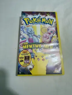 Pokemon the First Movie Mewtwo vs Mew 2000 VHS Sealed with Mewtwo Promo TCG Card - Image 1