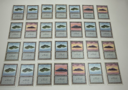 Lot of 28 MTG 4th Edition Island Basic Lands 1995 Mark Poole LP-NM - Image 1