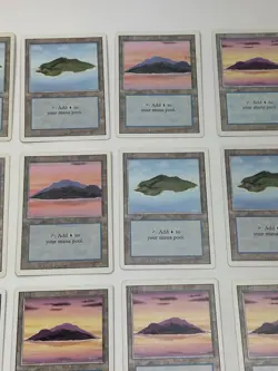 Lot of 28 MTG 4th Edition Island Basic Lands 1995 Mark Poole LP-NM - Image 4