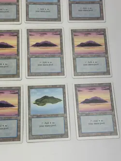 Lot of 28 MTG 4th Edition Island Basic Lands 1995 Mark Poole LP-NM - Image 5