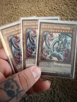 Yugioh Custom Blue-Eyes White Dragon Deck! Secrete Rare, Ultra Rare, Super Rare - Image 2