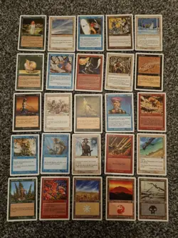 25 x MTG 6th Edition NM Condition unplayed 7 Uncommon 15 Common 3 Land - Image 1