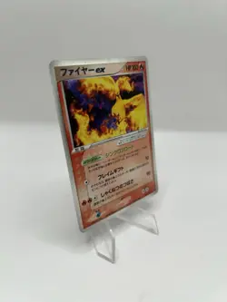 Pokemon TCG Moltres ex 009/PLAY Holo Players Club Promo 2004 Japanese CLEAN - NM - Image 3