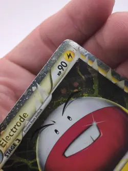 ELECTRODE ULTRA RARE HOLO 93/102 PRIME TRIUMPHANT Pokemon 2010 TCG - Image 2