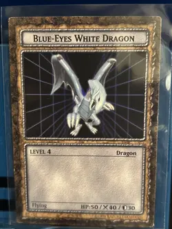 Yu-Gi-Oh TCG Blue Eyes White Dragon - Image 1