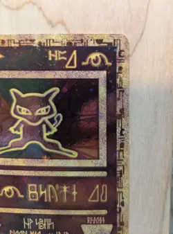 Mew Holo Ancient Mew Promo WOTC English 2000 Pokemon Card - Crease - Image 2