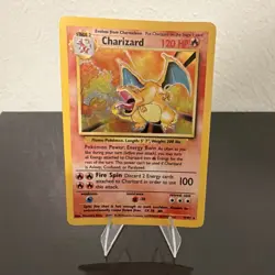 Wizards of the Coast Pokemon TCG Charizard 4/102 Base Set Holo Rare EN - Image 1