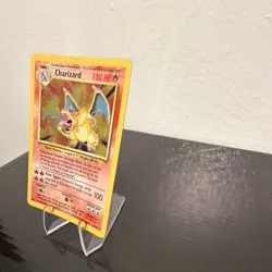 Wizards of the Coast Pokemon TCG Charizard 4/102 Base Set Holo Rare EN - Image 3
