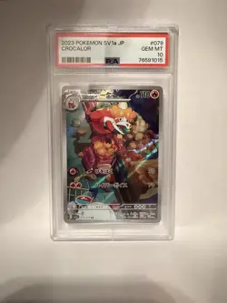 PSA 10 - Crocalor - Pokemon SV1a Triplet Beat - AR 079/073 - JP Holo - Image 1