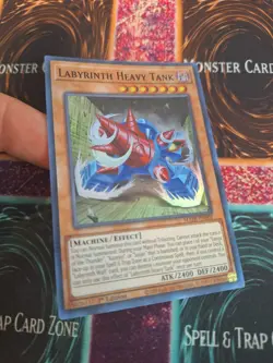 Yugioh Labyrinth Heavy Tank MAZE-EN001 Super Rare 1st Edition Near Mint - Image 2