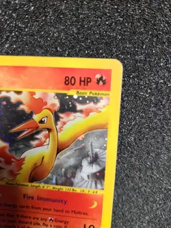 Moltres Skyridge Holo H20/H32 Pokemon Card WOTC E-Reader/E- Card - Image 3