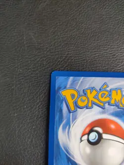 Pokemon TCG - Galarian Articuno SWSH282 Holo Black Star Promo - Image 3