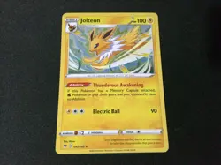 Jolteon - (Cosmos Holo) Holo Promo Miscellaneous Cards & Products 047/185 MP - Image 1