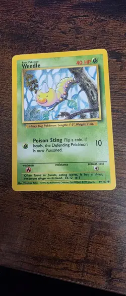 Weedle 69/102 Common Base Set Unlimited Pokemon Lightly Played - Image 1