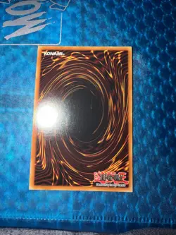 Yu-Gi-Oh! Blue-Eyes White Dragon Kaiba 1st Edition Super Rare DPKB-EN001 - Image 2