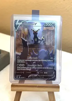 The Pokemon Company Umbreon V Alt Art Full Art Holo Ultra Rare 189/203 2021 - Image 1