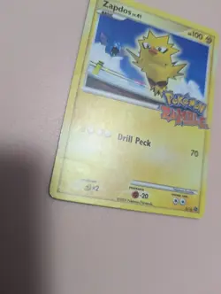 Zapdos 8/16 Pokemon Rumble TCG Card - Image 5