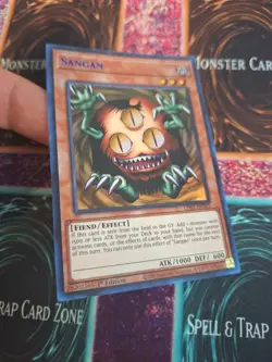 Yugioh Sangan LDS3-EN001 Blue Ultra Rare 1st Edition Near Mint - Image 2