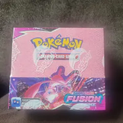 Pokemon TCG: Sword & Shield Fusion Strike Box Sealed - Image 1