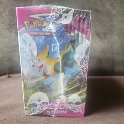 Pokemon TCG: Sword & Shield Fusion Strike Box Sealed - Image 4