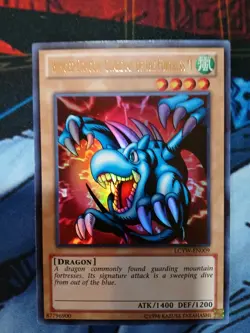 Yugioh Winged Dragon, Guardian of the Fortress #1 LCYW-EN009 UNLIMITED NM ULTRA - Image 1